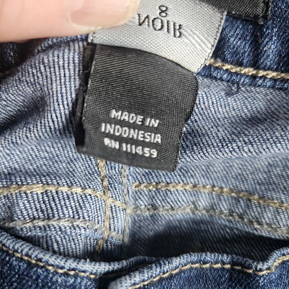 WHBM Size 8 Noir Pedal Pusher Capri Embroidered Bermuda Denim Shorts Classic - Picture 11 of 16